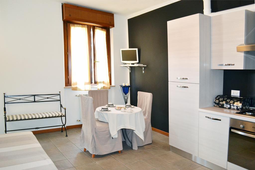 Apartment Il Fiore Bergamo Zimmer foto