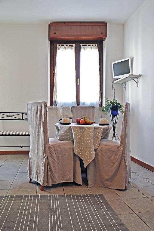 Apartment Il Fiore Bergamo Zimmer foto